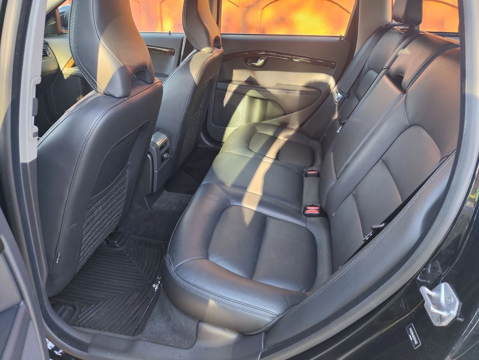 Volvo Xc70 T5 AWD - изображение 9