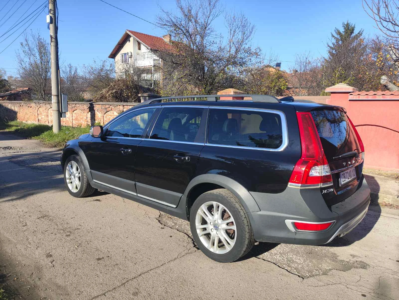 Volvo Xc70 T5 AWD - изображение 4