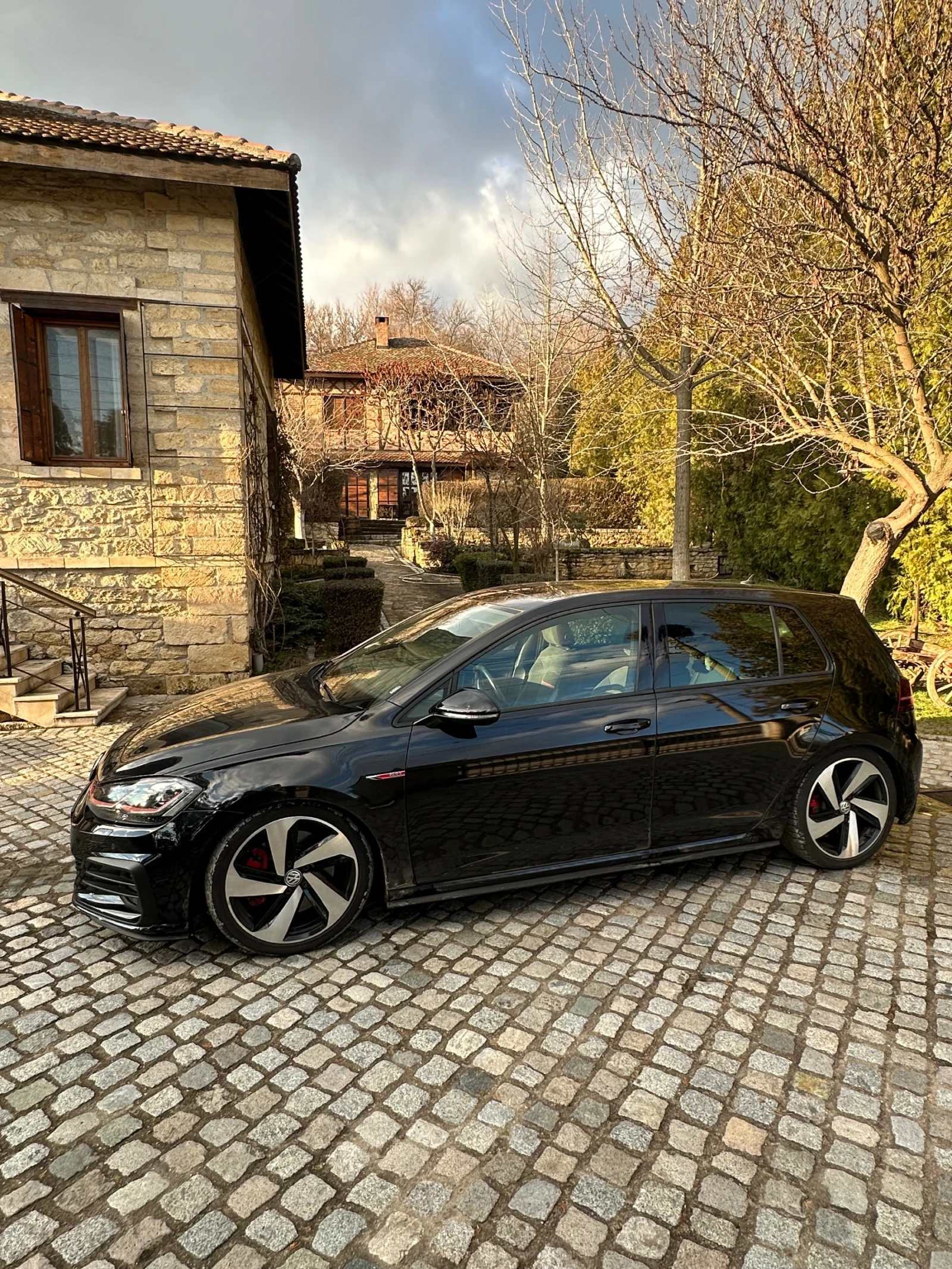 VW Golf GTI - изображение 3