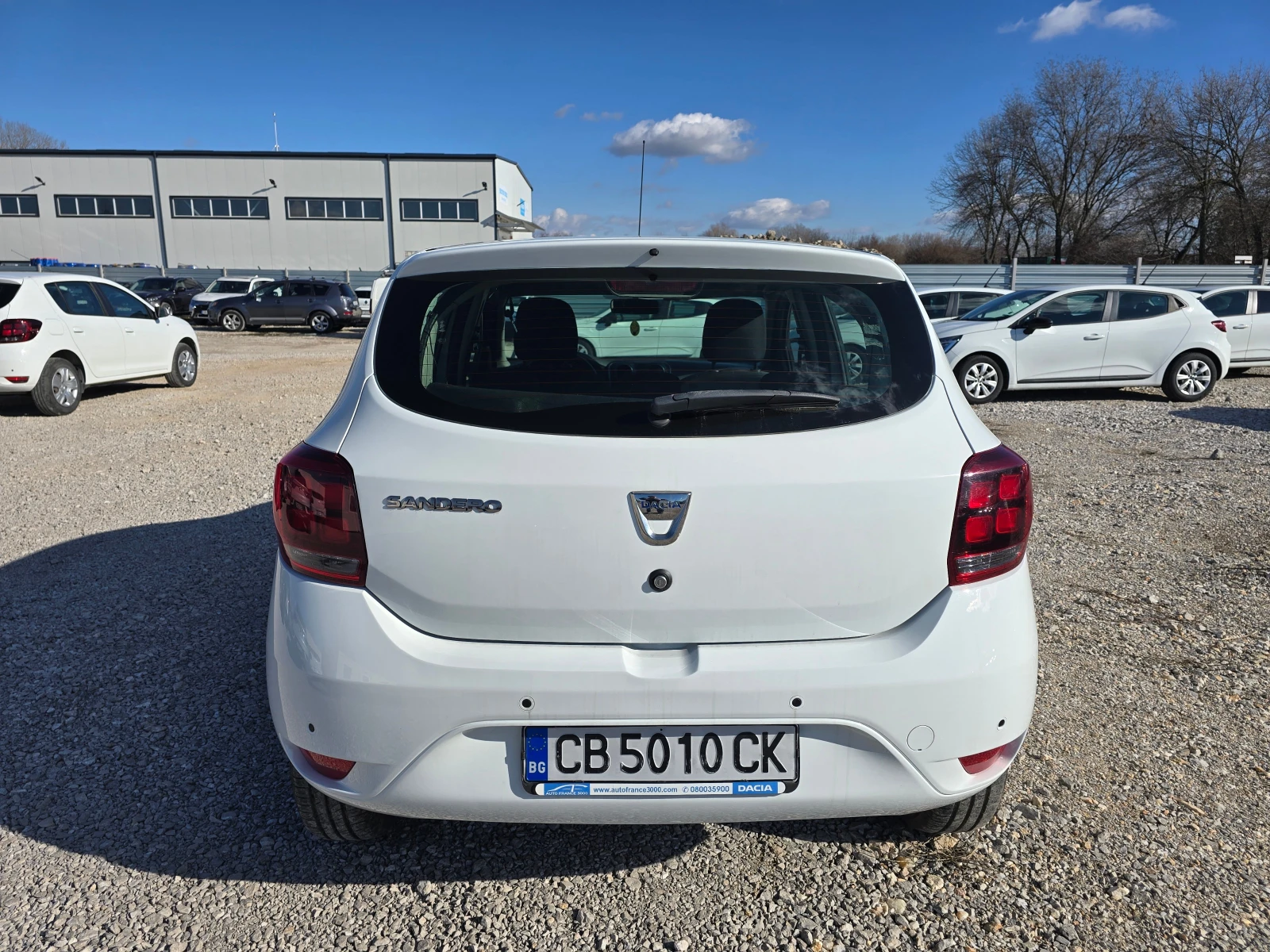 Dacia Sandero 1.5 dCi - изображение 5