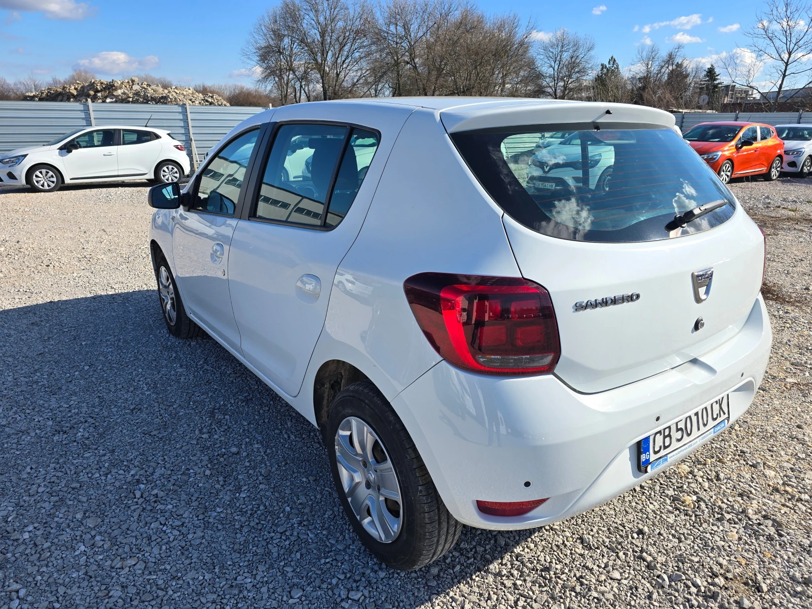 Dacia Sandero 1.5 dCi - изображение 4
