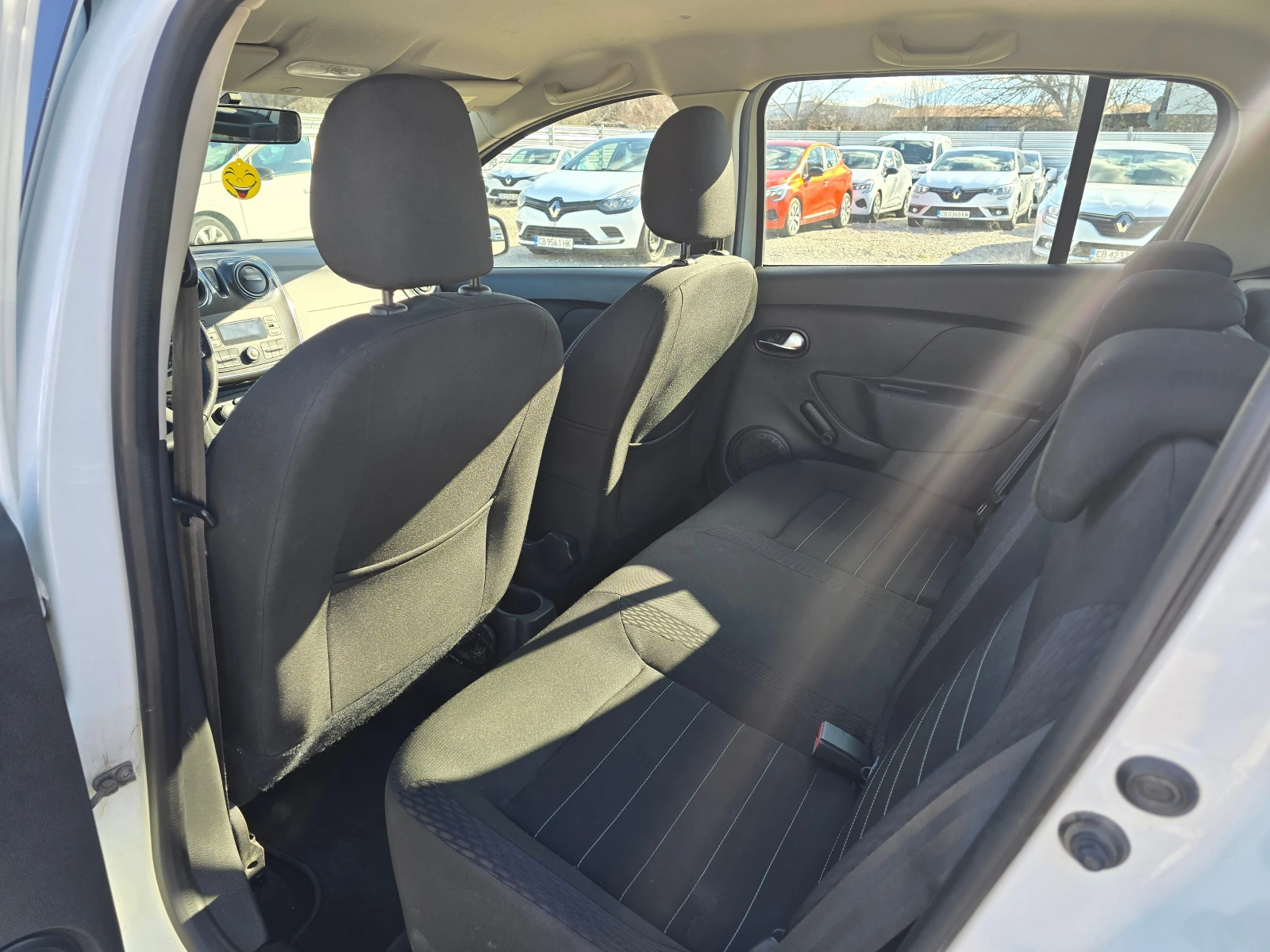 Dacia Sandero 1.5 dCi - изображение 8