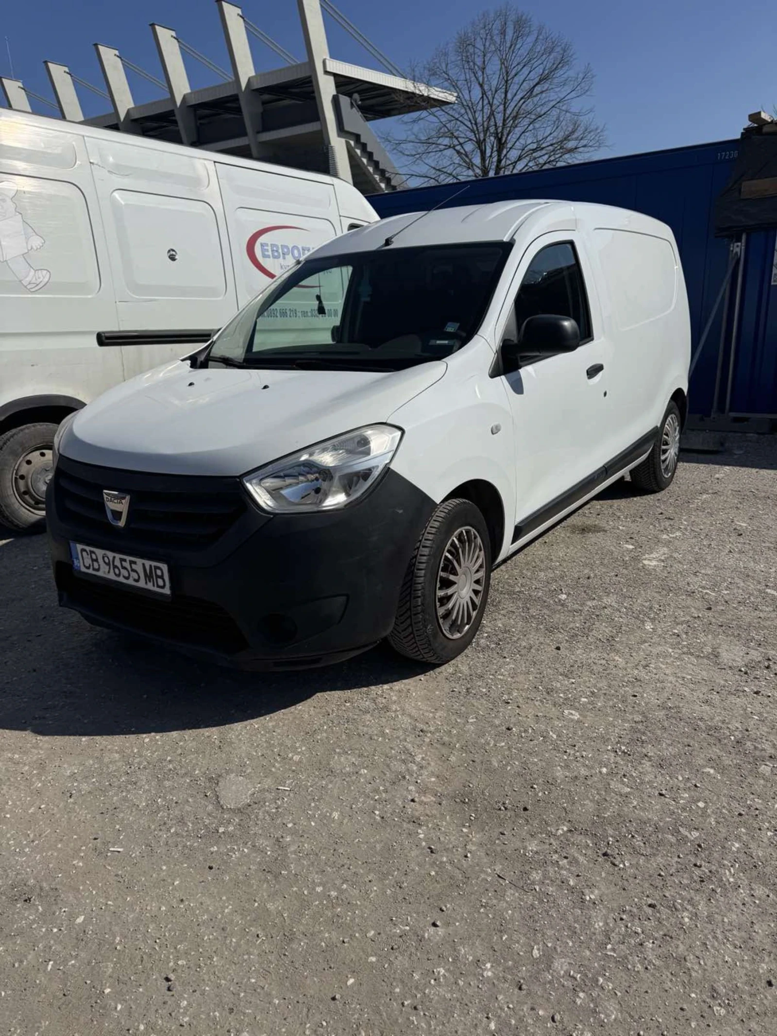 Dacia Dokker, снимка 2 - Автомобили и джипове - 53797272