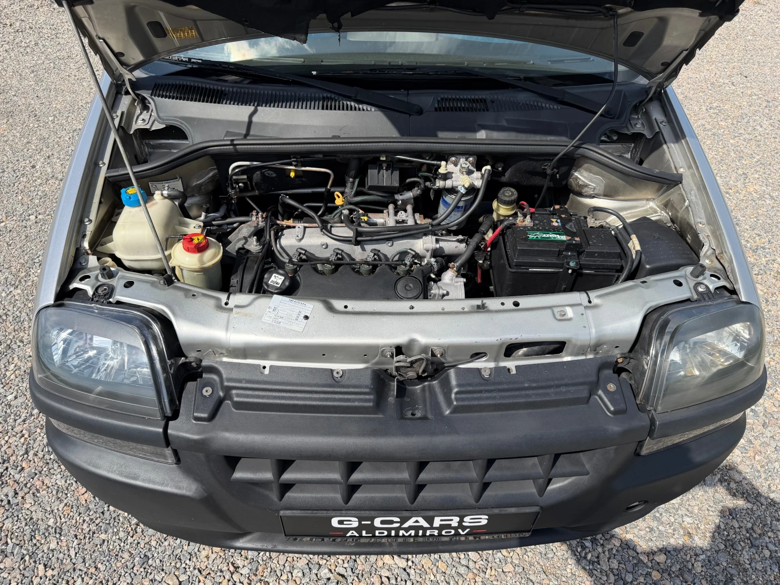 Fiat Doblo 1.9/КЛИМАТИК , снимка 17 - Автомобили и джипове - 54652763