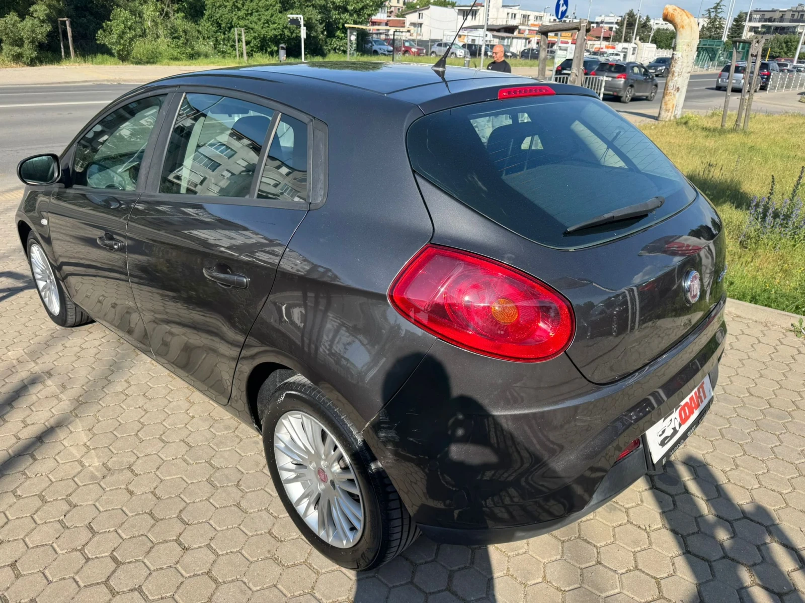 Fiat Bravo 1.6JTD/РЕАЛНИ КМ ! ! !, снимка 4 - Автомобили и джипове - 54741127