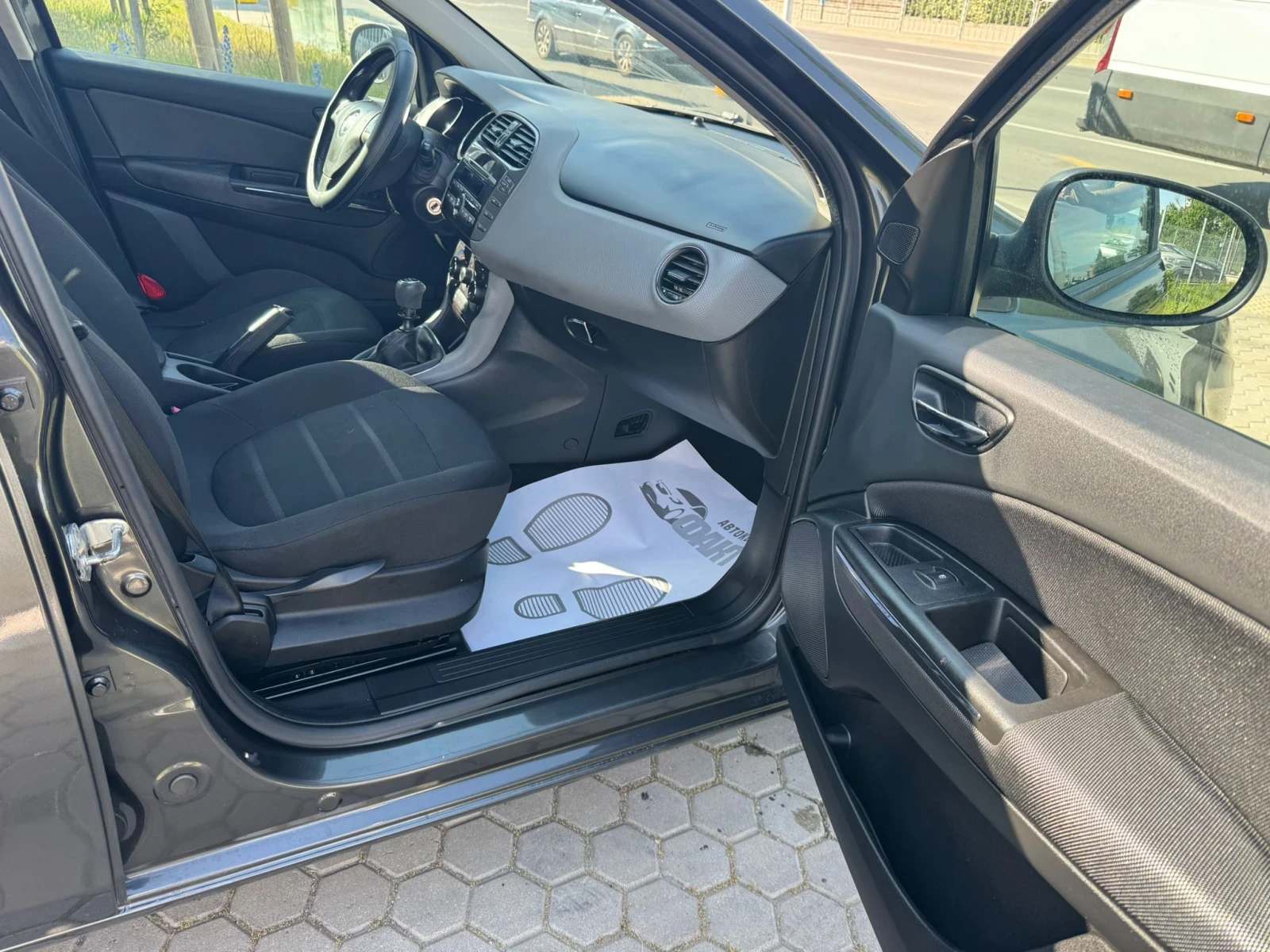 Fiat Bravo 1.6JTD/РЕАЛНИ КМ ! ! !, снимка 10 - Автомобили и джипове - 54741127