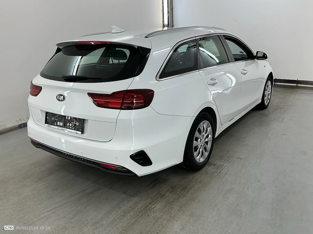 Kia Ceed SPORTSWAGON 1.6 CRDI 115 | Mobile.bg � ����������� 4