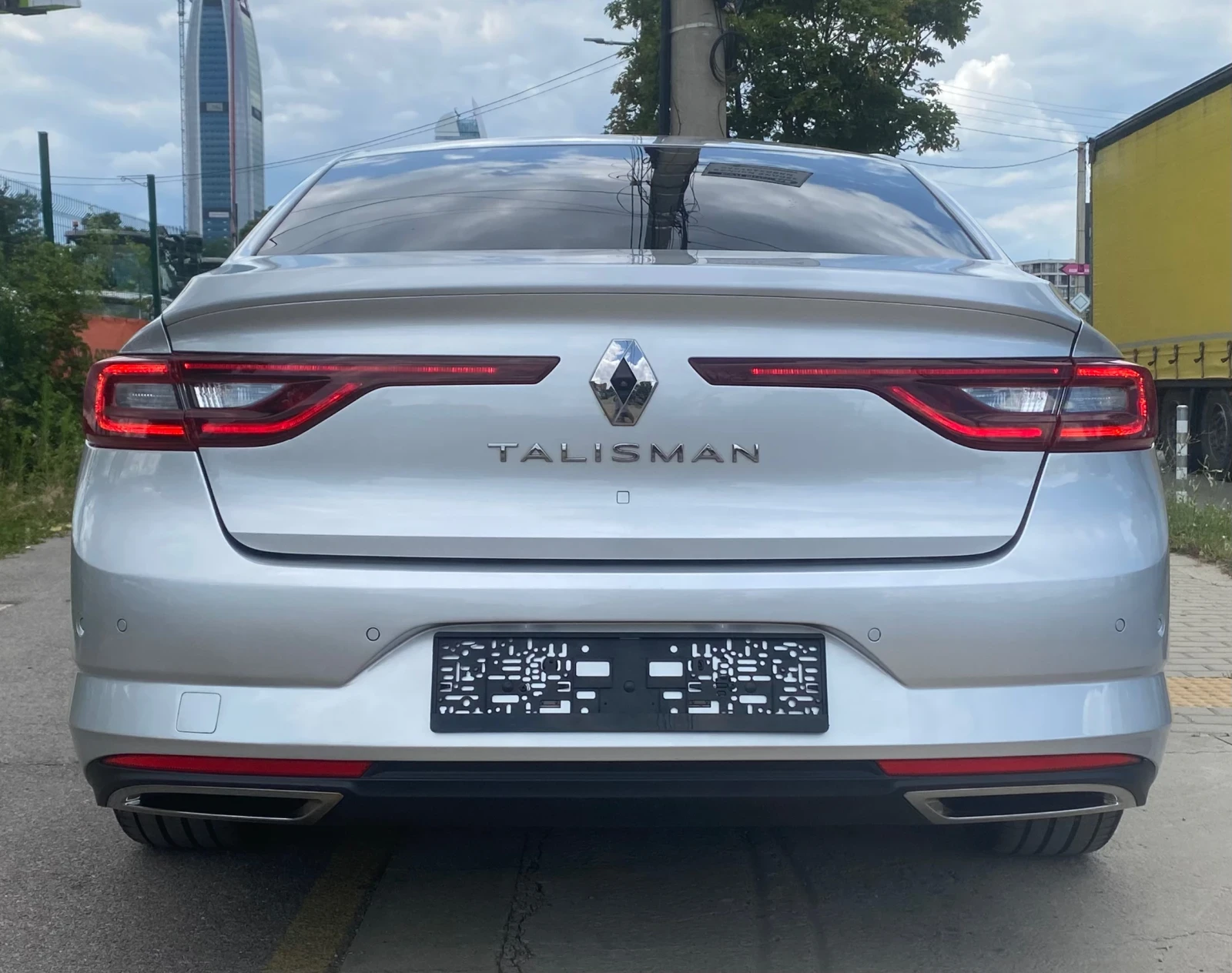 Renault Talisman INITIALE-PARIS Всички екстри!, снимка 5 - Автомобили и джипове - 55178293