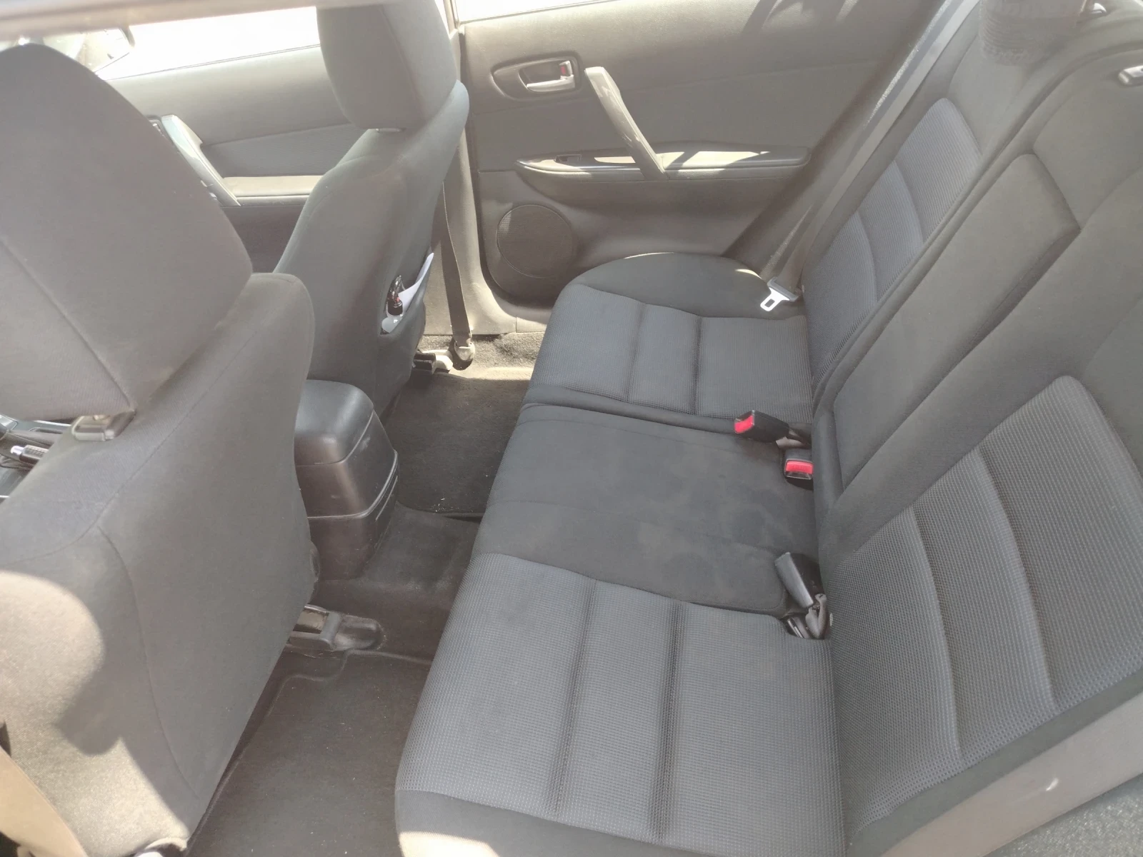 Mazda 6 2.0 DI, снимка 7 - Автомобили и джипове - 55326749