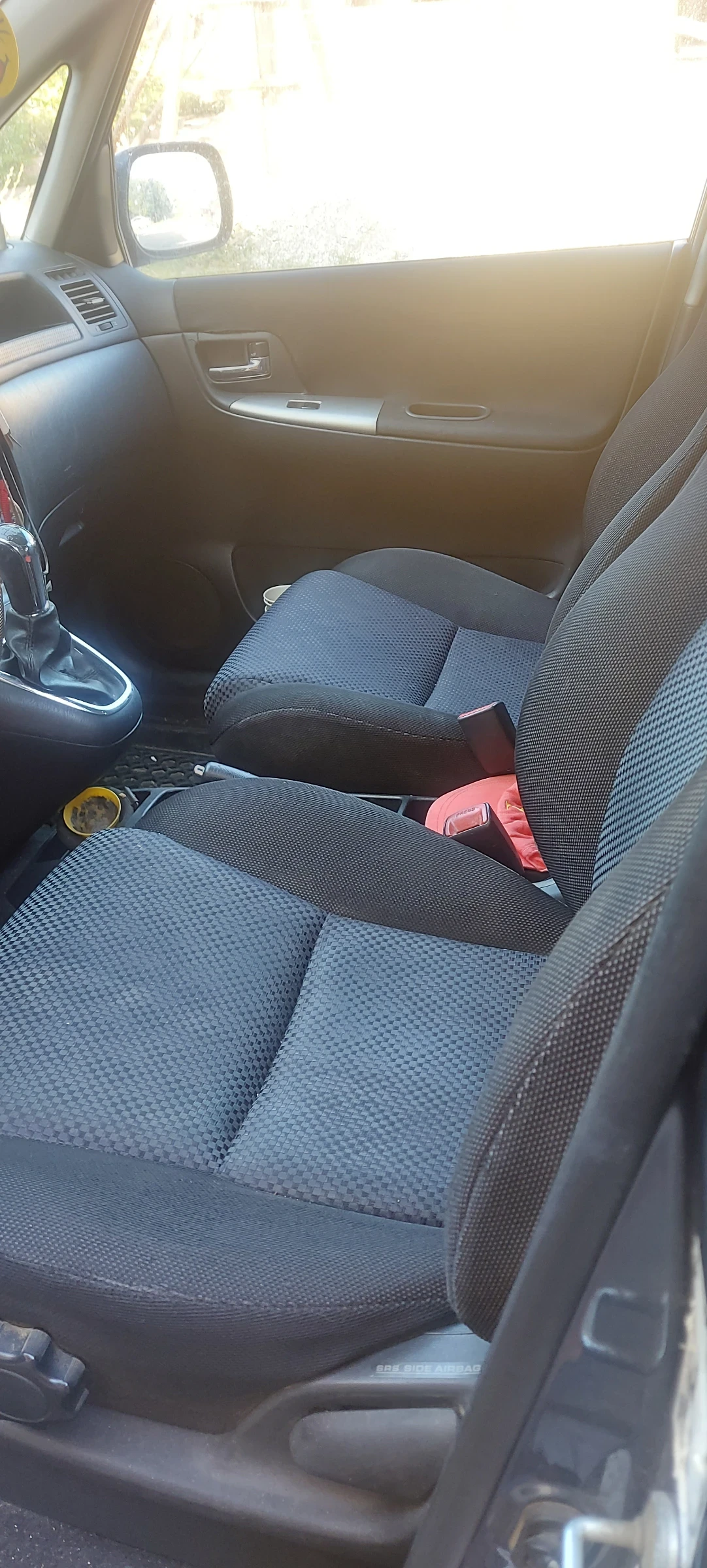 Toyota Corolla verso, снимка 6 - Автомобили и джипове - 55868135