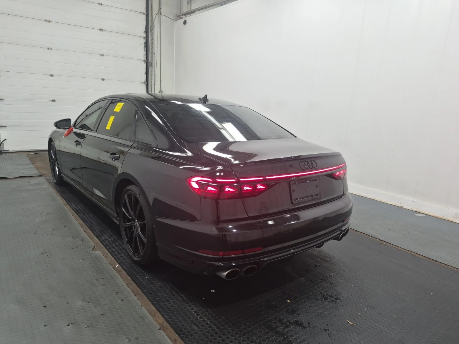 Audi S8 MATRIX* ДИСТРОНИК* ПАНО* BLACKED OUT, снимка 4 - Автомобили и джипове - 55929034