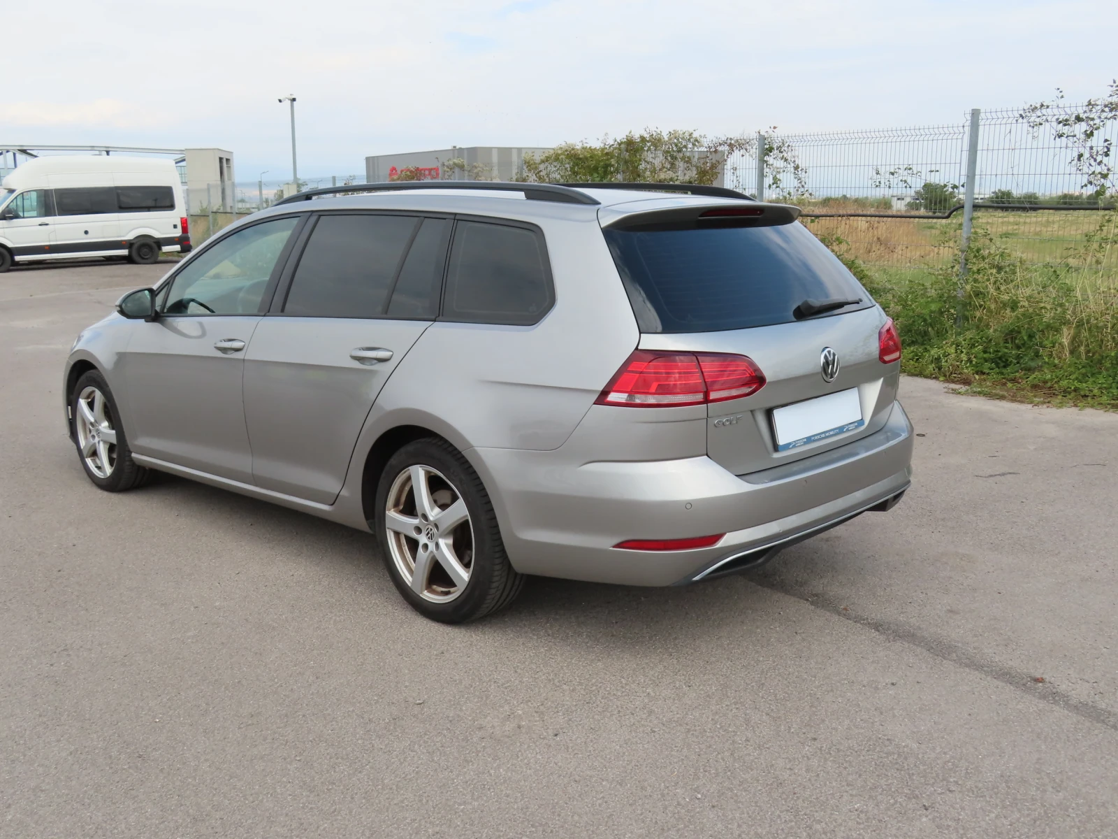 VW Golf Variant Comfortline 2.0 TDI 150hp, снимка 3 - Автомобили и джипове - 56041129