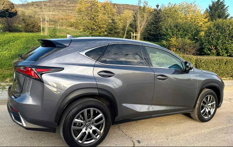 Lexus NX 300h E-FOUR AWD, EXECUTIVE PLUS, снимка 3 - Автомобили и джипове - 47943717