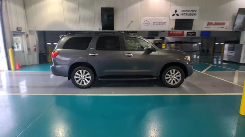 Toyota Sequoia 2013 Toyota Sequoia Limited БЕЗ РЪЖДА!!, снимка 4 - Автомобили и джипове - 47973944