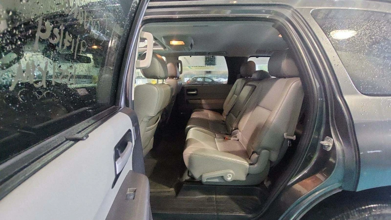 Toyota Sequoia 2013 Toyota Sequoia Limited БЕЗ РЪЖДА!!, снимка 7 - Автомобили и джипове - 47973944