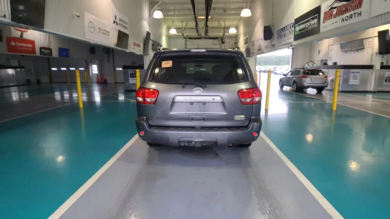 Toyota Sequoia 2013 Toyota Sequoia Limited БЕЗ РЪЖДА!!, снимка 3 - Автомобили и джипове - 47973944