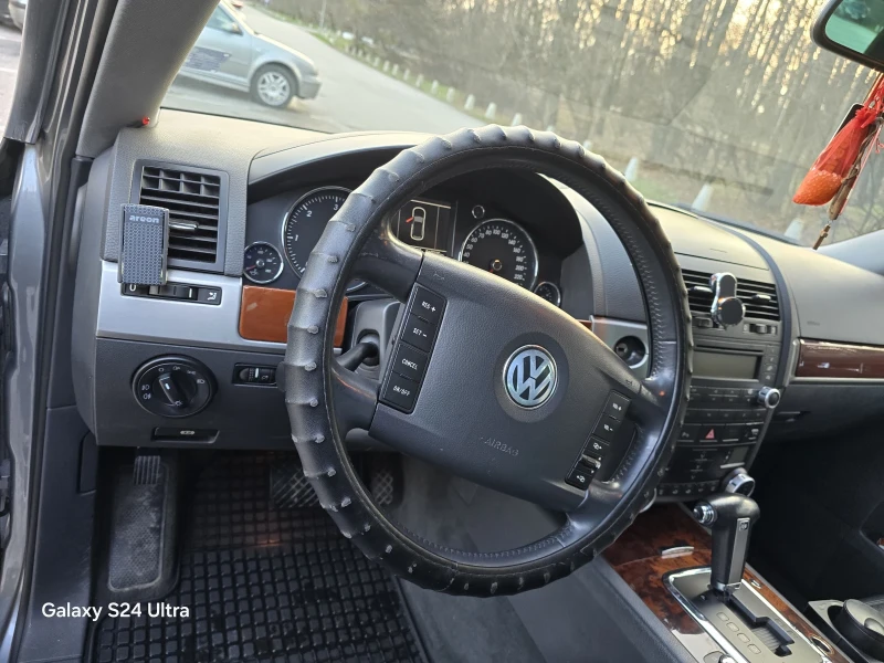 VW Touareg 2, 5, снимка 10 - Автомобили и джипове - 48310572