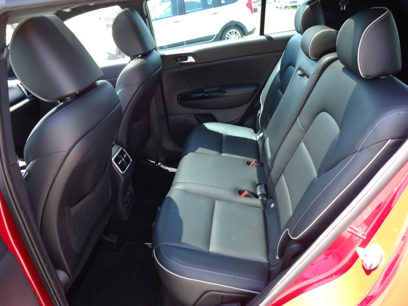 Kia Sportage GT Line АВТОМАТИК 1.7 GRDI, снимка 8 - Автомобили и джипове - 50400207