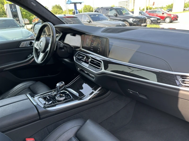 BMW X7 M50d, снимка 8 - Автомобили и джипове - 51564643