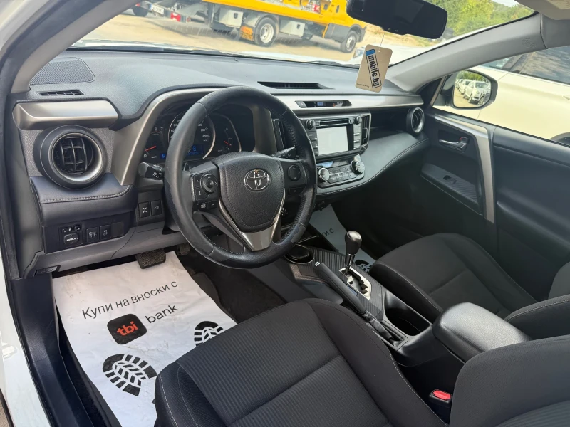 Toyota Rav4 2.2d 150k.c* 4x4* NAVI* UNIKAN* , снимка 8 - Автомобили и джипове - 51694442