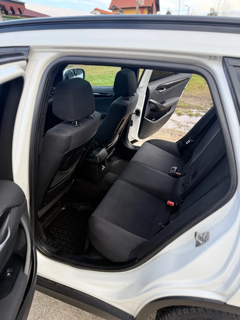 BMW X1, снимка 5 - Автомобили и джипове - 53399454