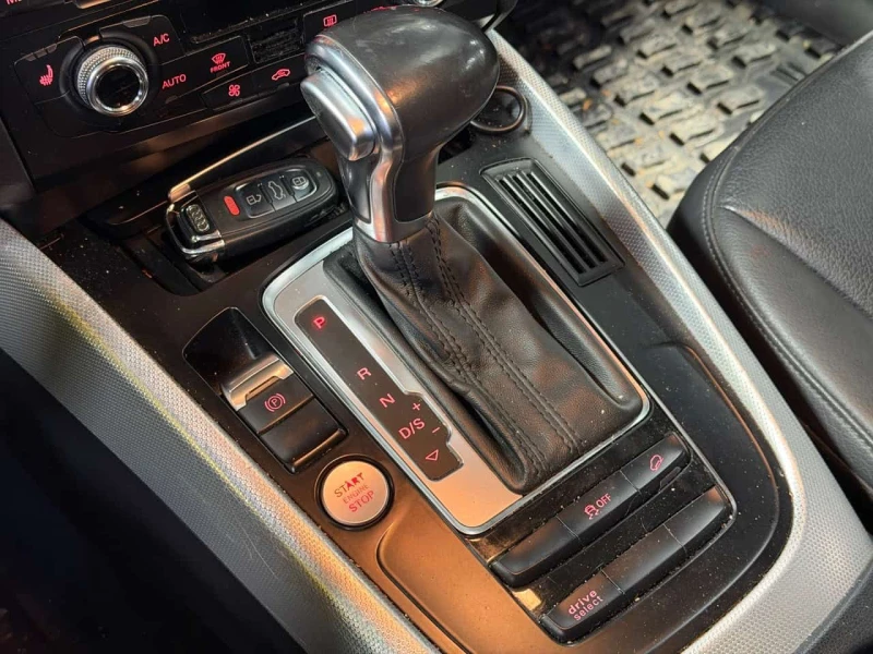 Audi Q5 * 2.0T Progressiv * CARFAX * ЦЕНА ДО БГ, снимка 15 - Автомобили и джипове - 53564303