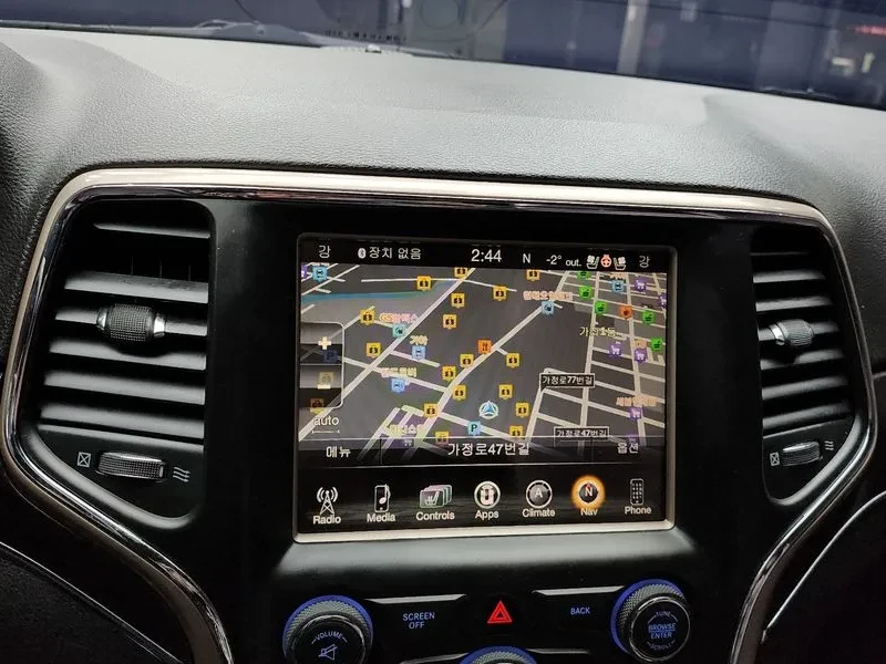 Jeep Cherokee 3.0 Diesel Limited, снимка 14 - Автомобили и джипове - 53591168