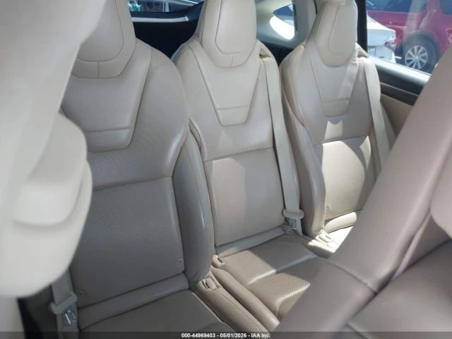Tesla Model X 90D, снимка 12 - Автомобили и джипове - 55107173