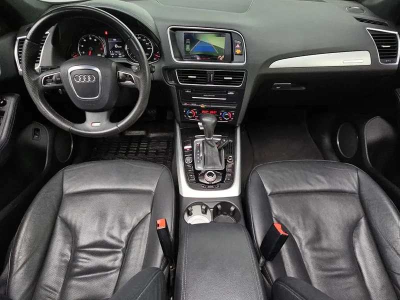 Audi Q5 3.2 FSI Quattro, снимка 7 - Автомобили и джипове - 55129969
