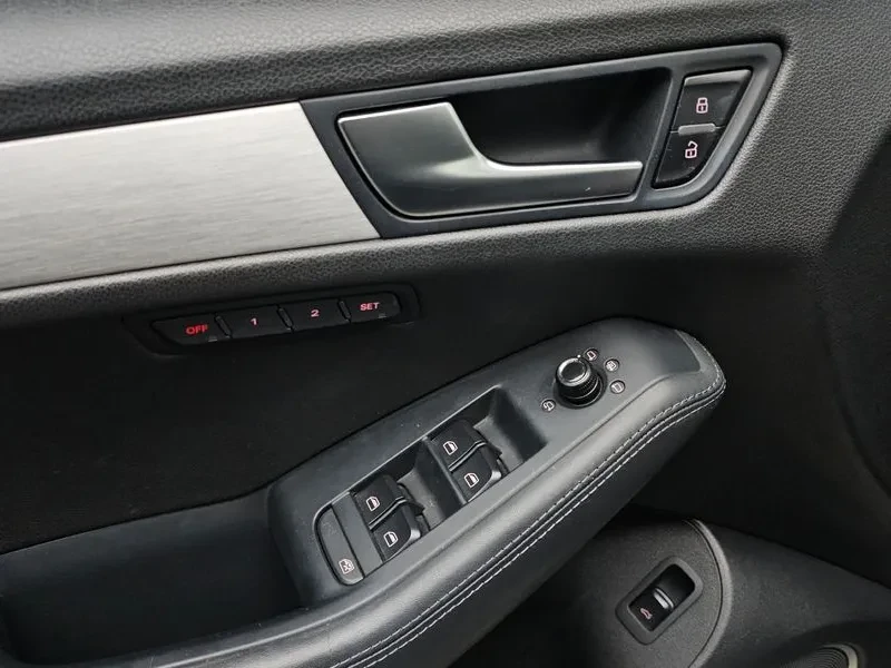 Audi Q5 3.2 FSI Quattro, снимка 14 - Автомобили и джипове - 55129969