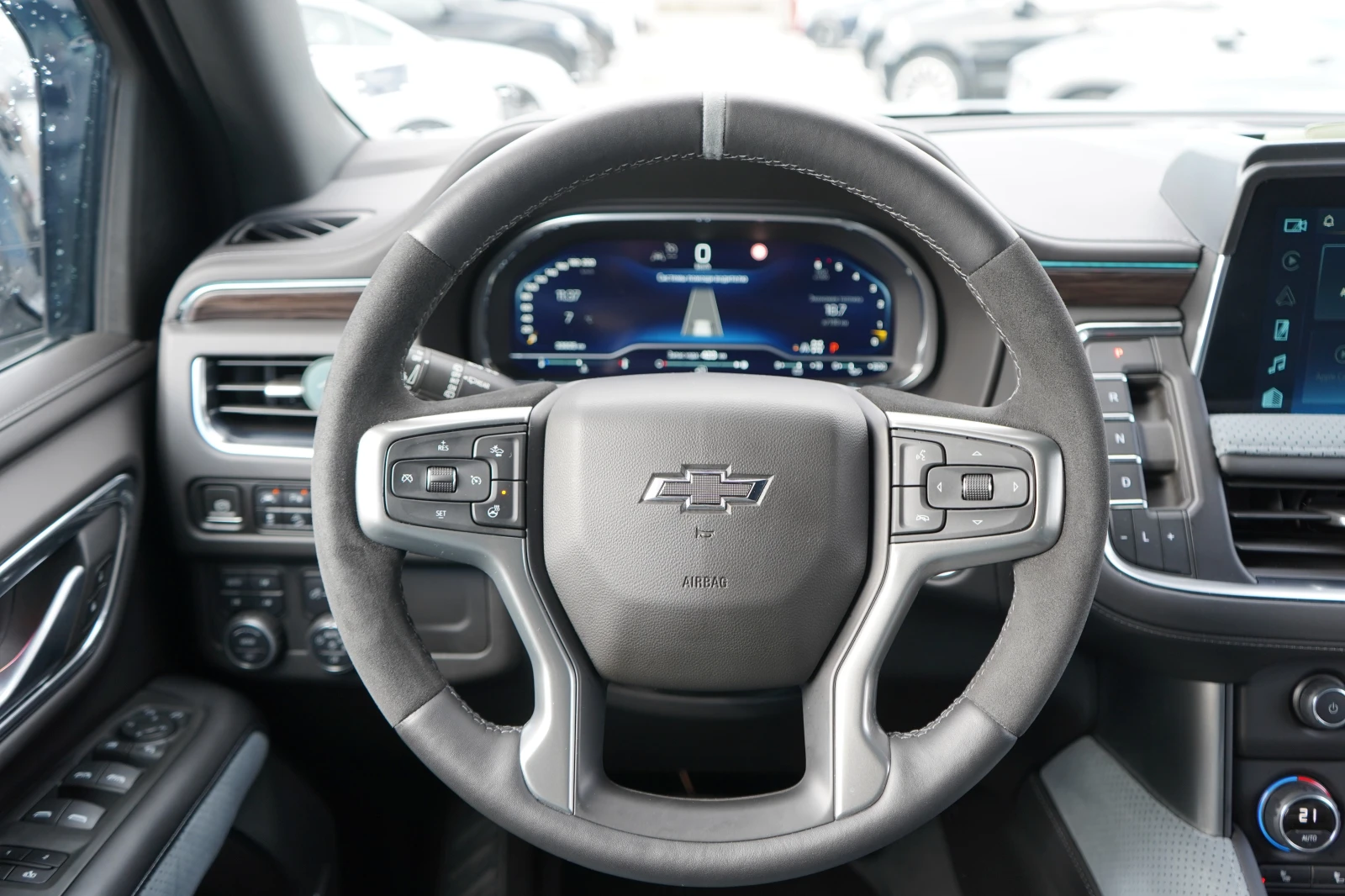 Chevrolet Tahoe * Z71* 6+ 1* WHIPPLE CHARGER* PANO* DISTR* LED* CA | Mobile.bg � ����������� 11