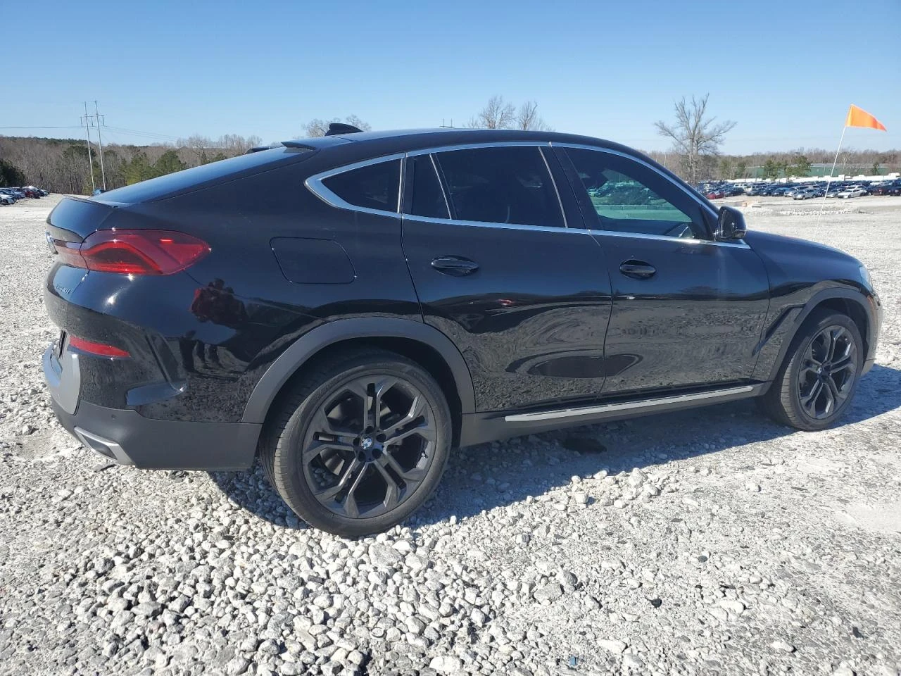 BMW X6 XDRIVE* KEYLESS* ПОДГРЕВ* 360* LASER* ПАНО - изображение 6
