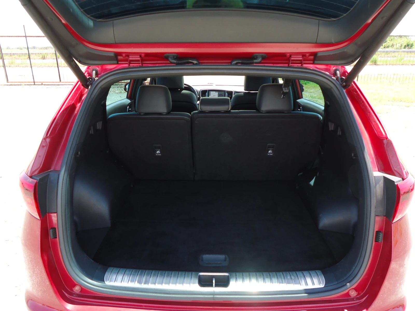 Kia Sportage GT Line 1.7 GRDI - изображение 9