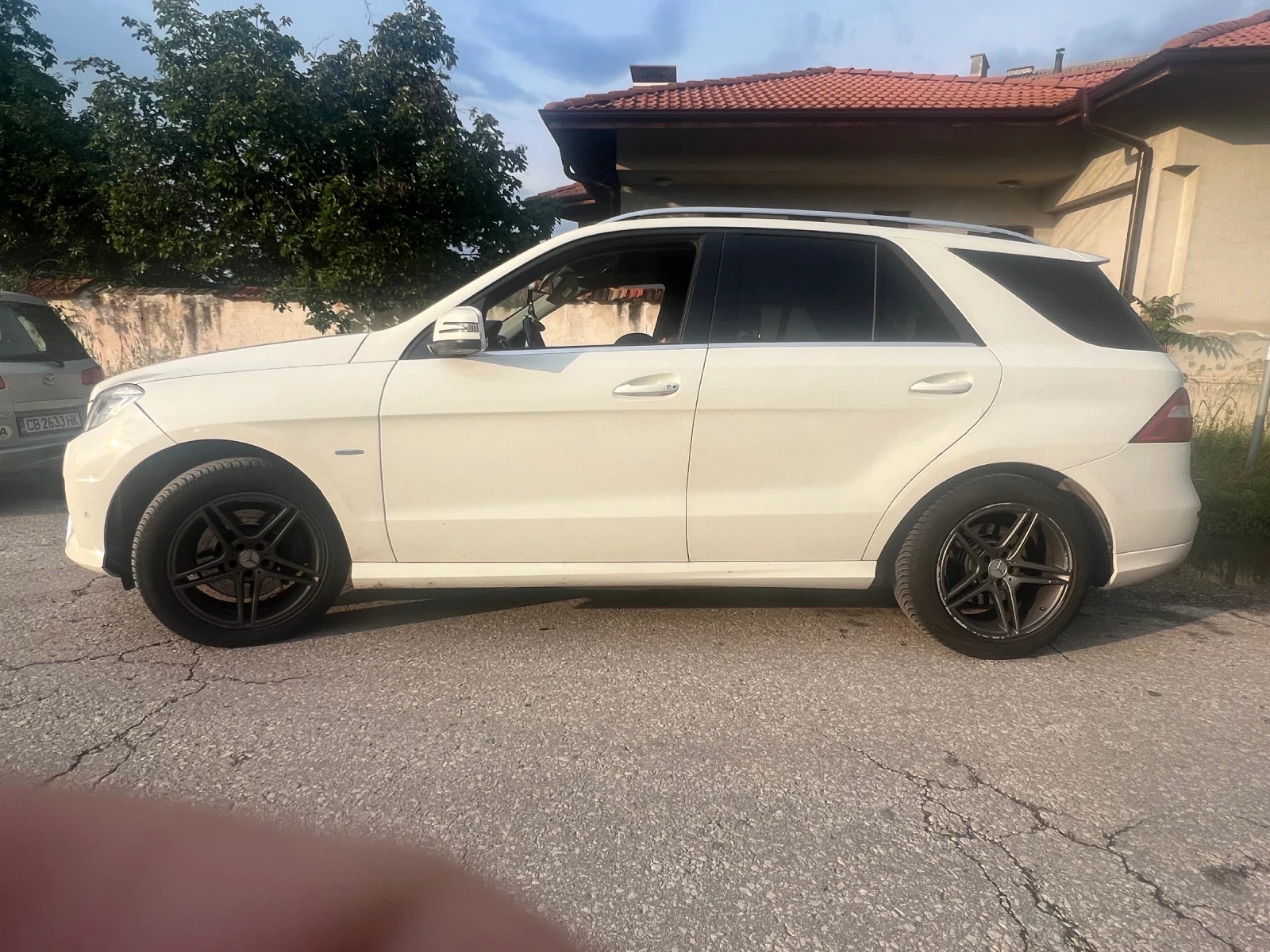 Mercedes-Benz ML 350  - изображение 8