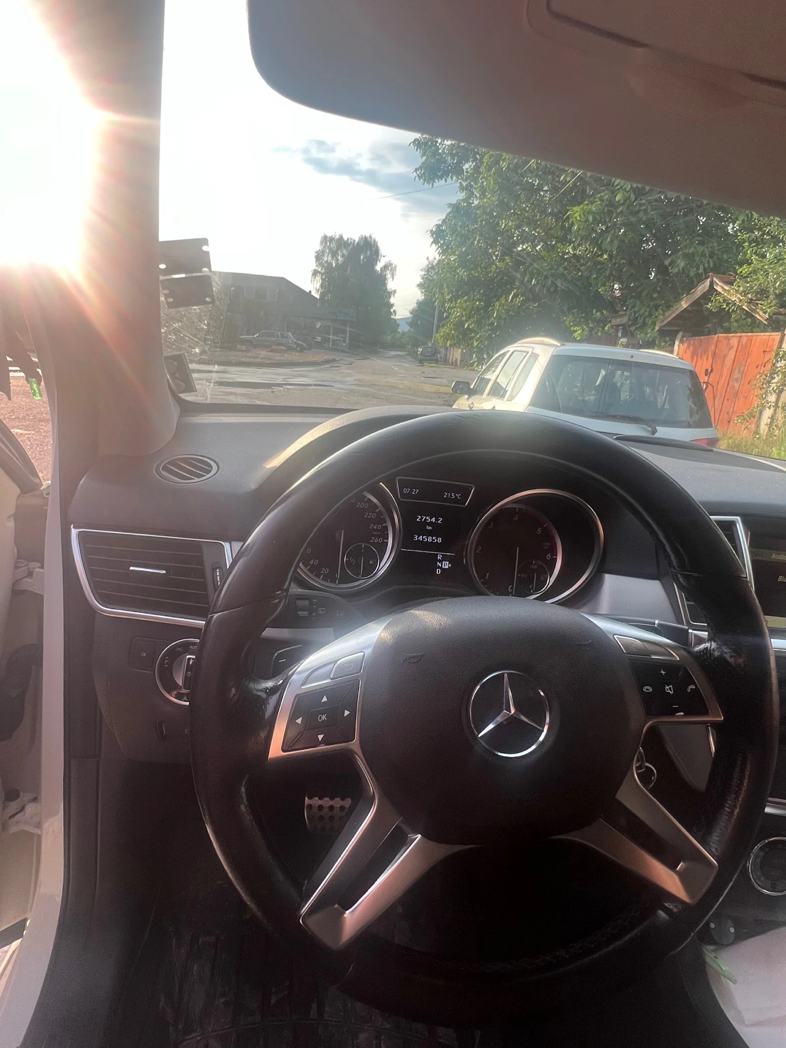 Mercedes-Benz ML 350  - изображение 3