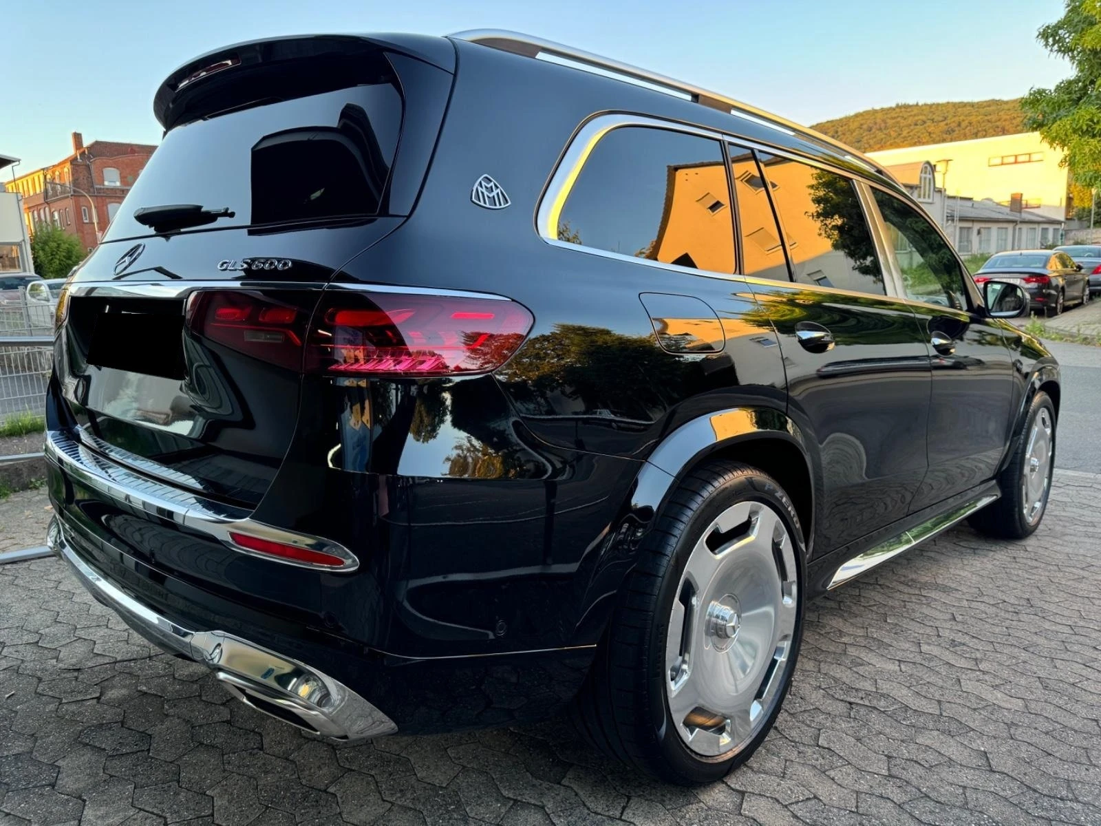 Mercedes-Benz GLS 600 MAYBACH/E-ACTIVE BODY/DESIGNO/EXCLUSIV/BURM 4D/23/ - изображение 6