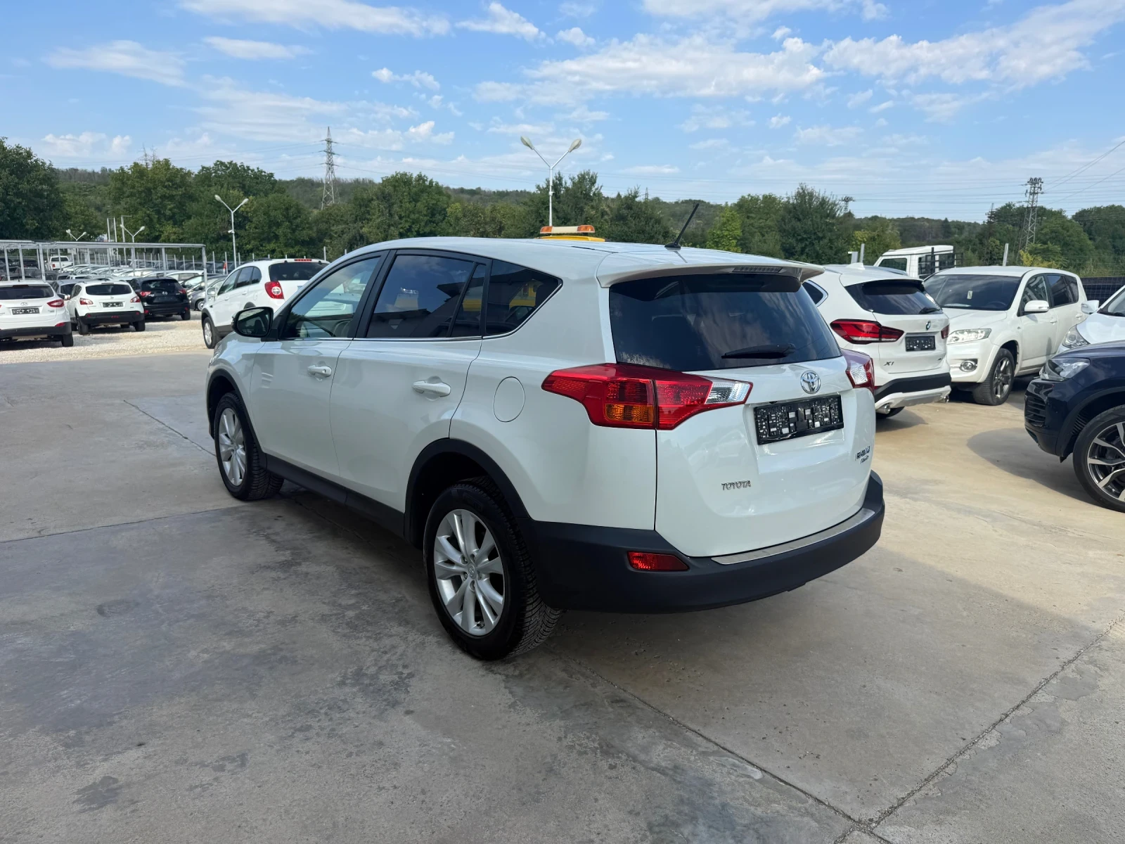 Toyota Rav4 2.2d 150k.c* 4x4* NAVI* UNIKAN*  - изображение 6