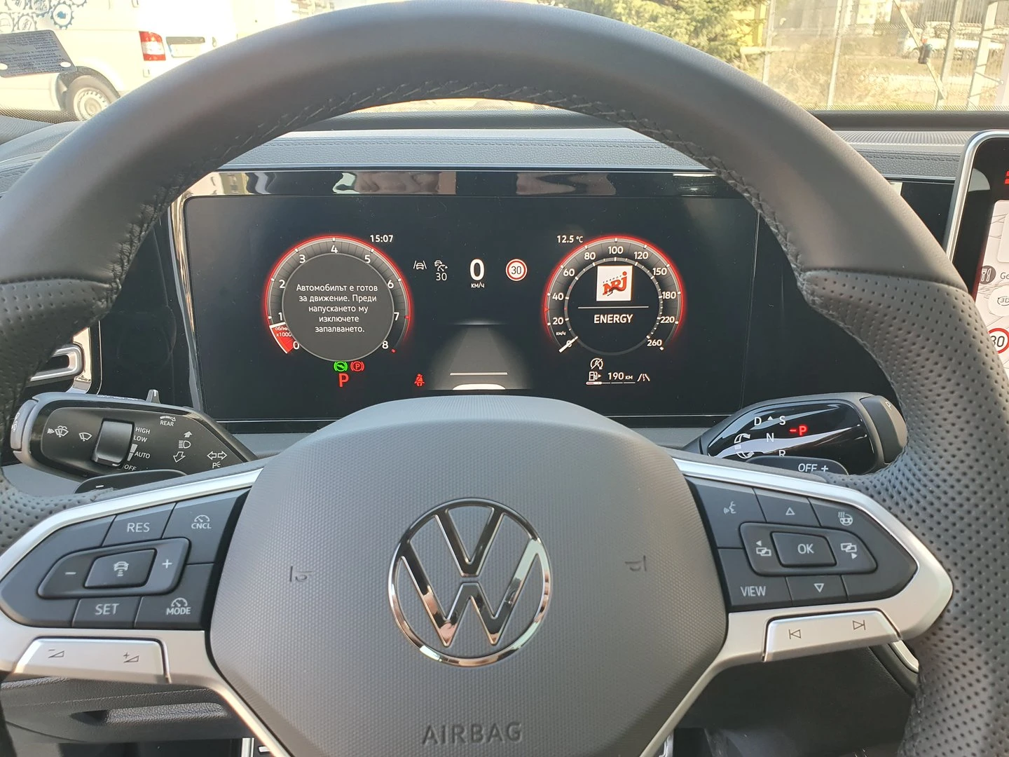 VW Tiguan R-Line Plus 2.0 TSI 4MOTION DSG - изображение 6