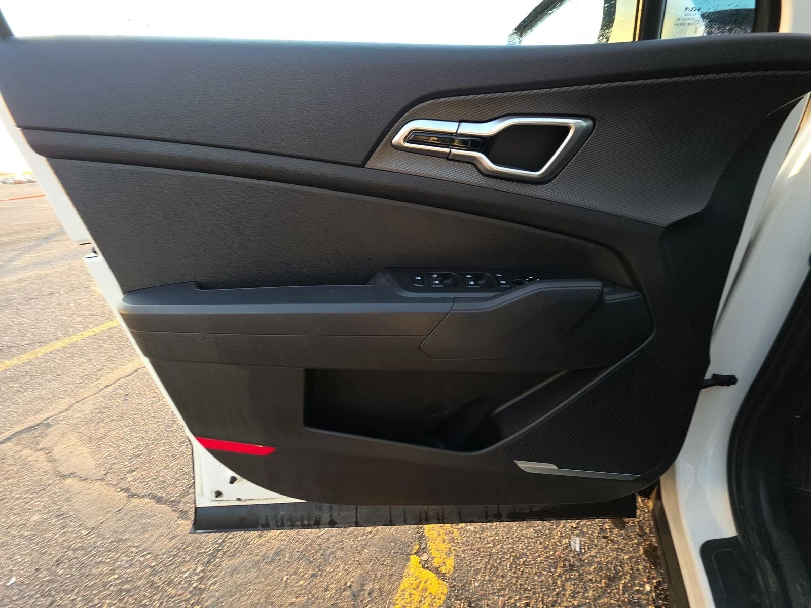 Kia Sportage LX - изображение 4