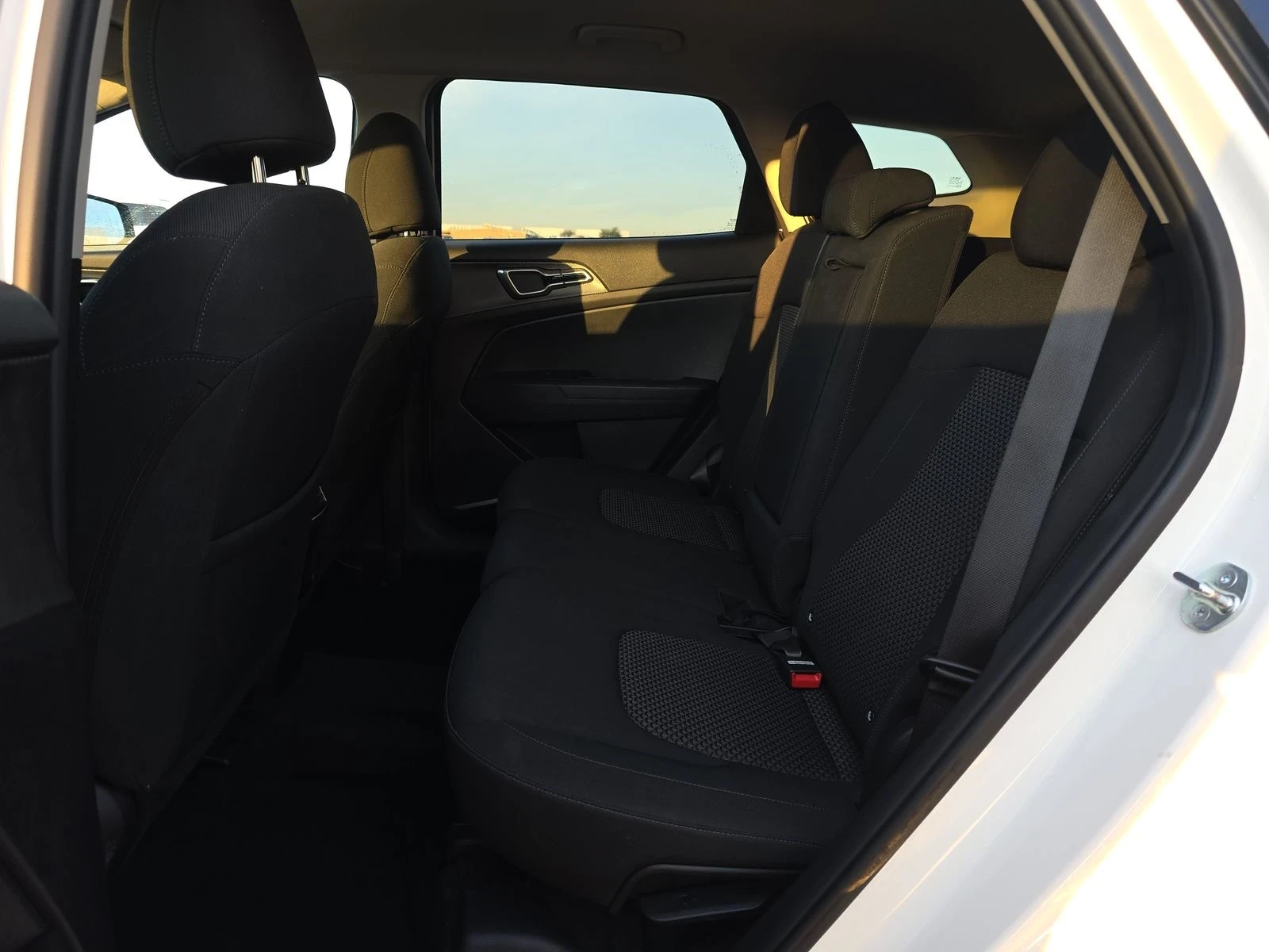 Kia Sportage LX | Mobile.bg   12