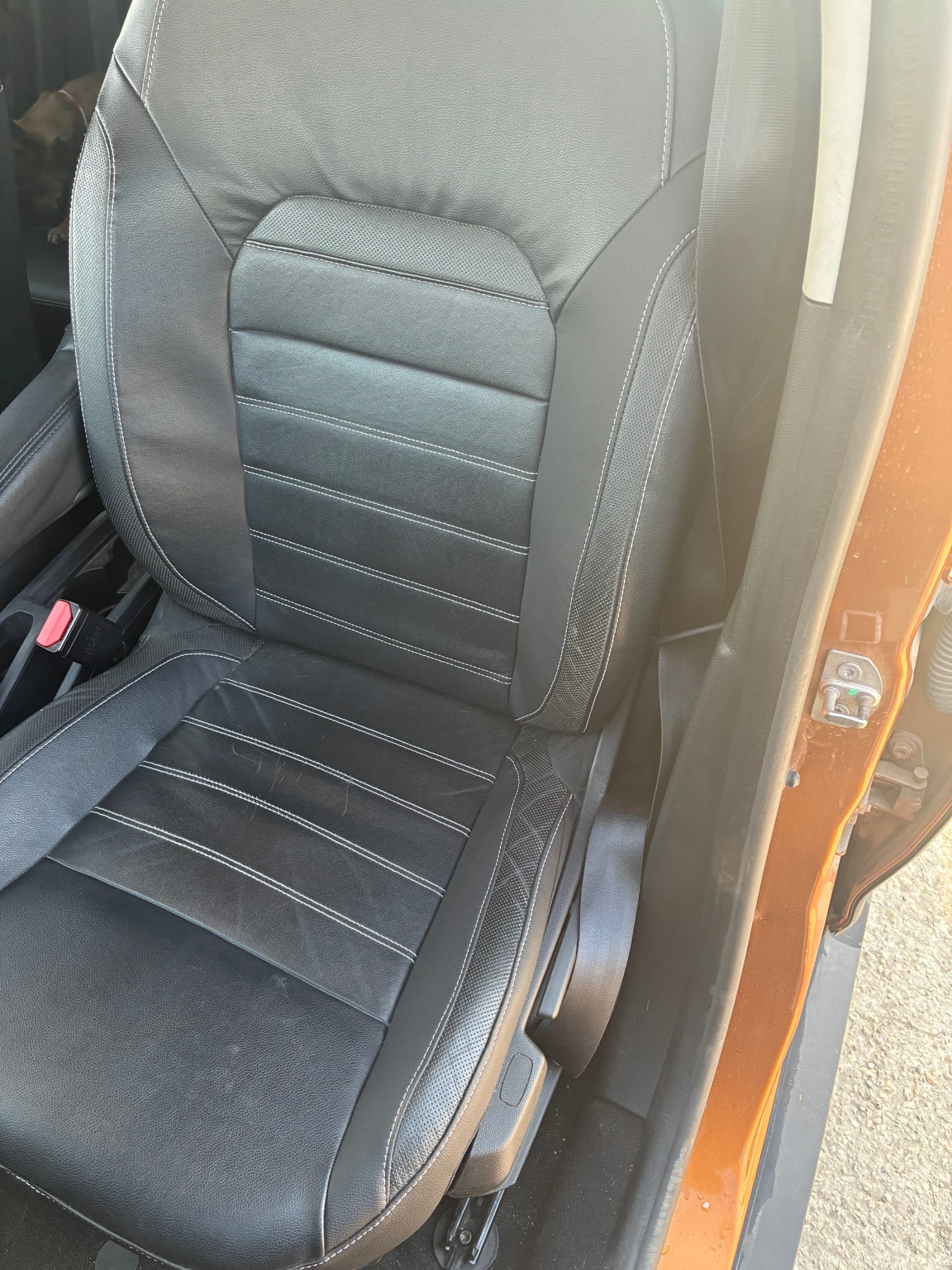 Dacia Duster 1.5 dci, снимка 12 - Автомобили и джипове - 53741866