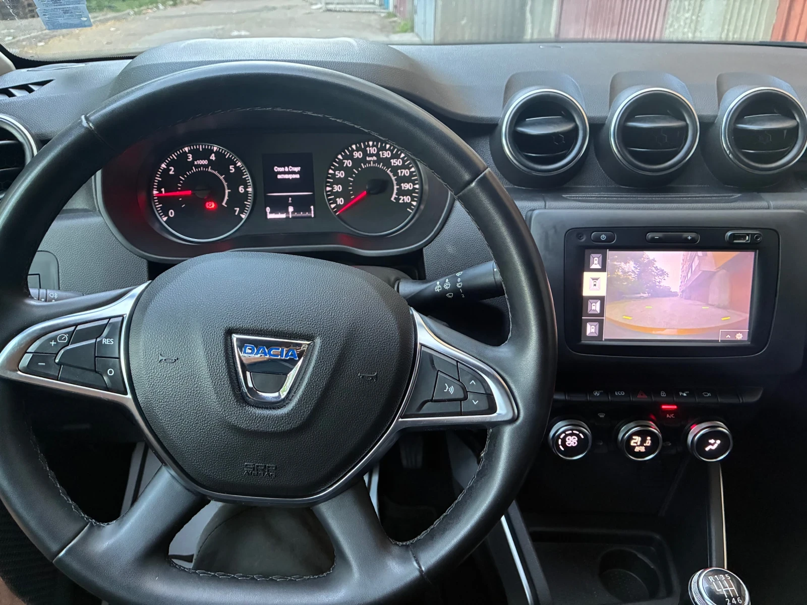 Dacia Duster 1.5 dci, снимка 7 - Автомобили и джипове - 55162004