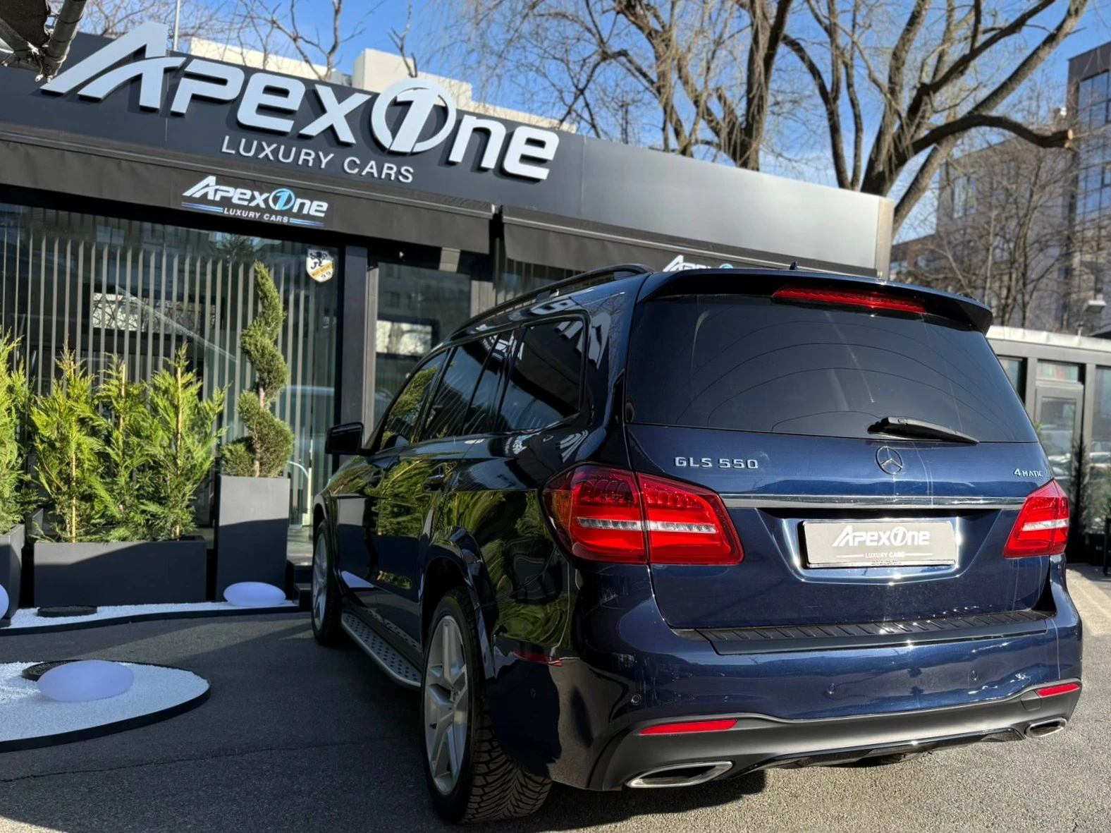 Mercedes-Benz GLS 500 AMG/DESIGNO, снимка 4 - Автомобили и джипове - 53797055