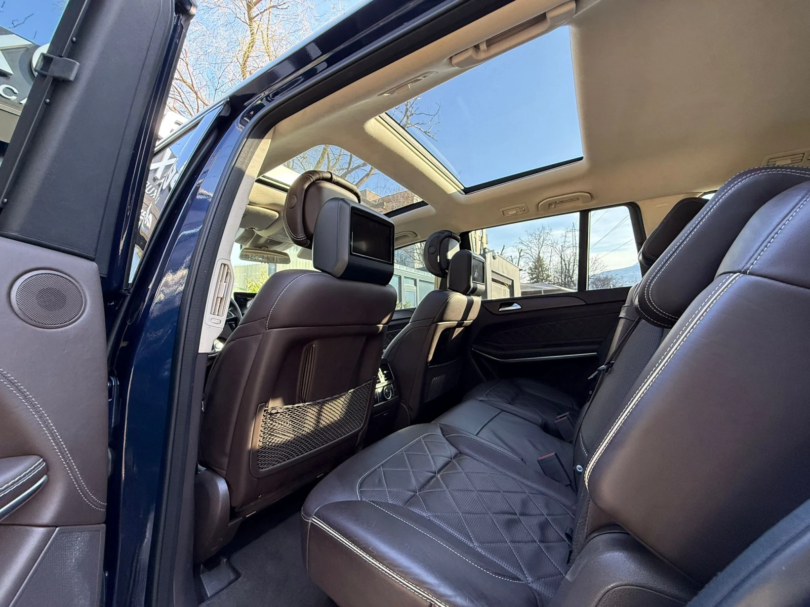 Mercedes-Benz GLS 500 AMG/DESIGNO, снимка 13 - Автомобили и джипове - 53797055