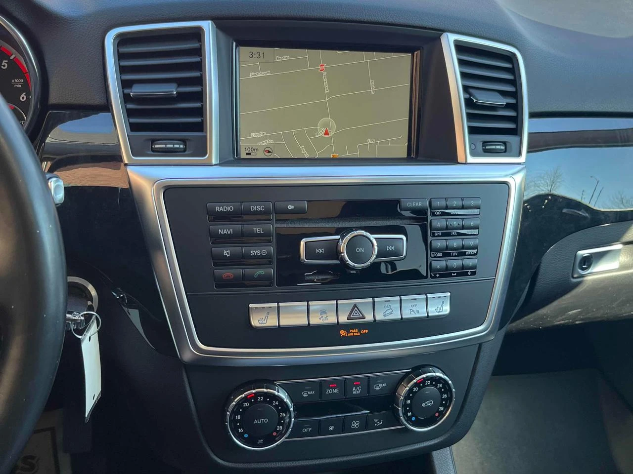 Mercedes-Benz ML 350 BlueTech* Подгрев* AMG pack* 115000KM!, снимка 11 - Автомобили и джипове - 54028386