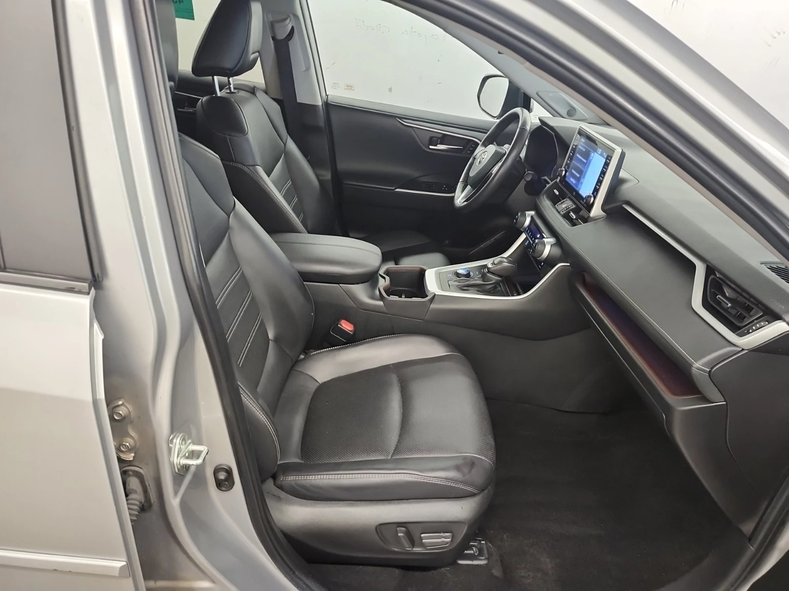 Toyota Rav4 HYBRID/LIMITED/AWD/, снимка 11 - Автомобили и джипове - 54441325