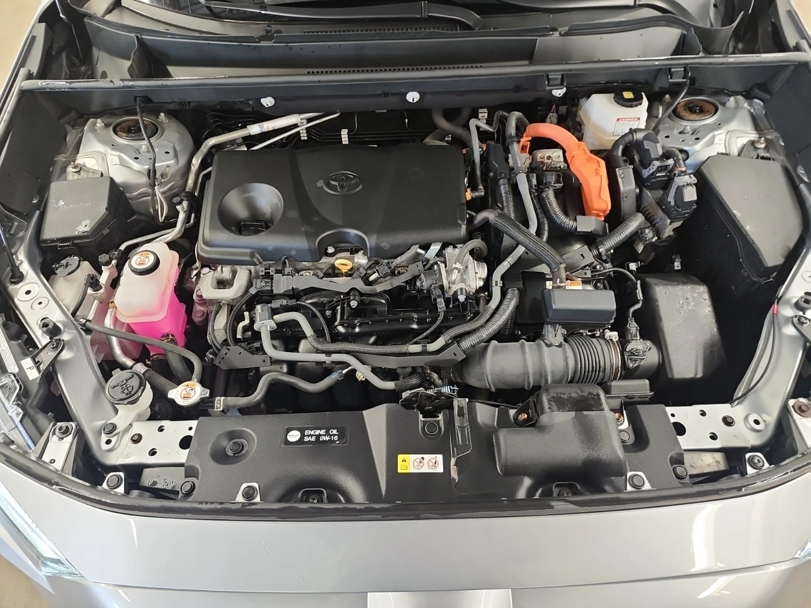 Toyota Rav4 HYBRID/LIMITED/AWD/, снимка 8 - Автомобили и джипове - 54441325