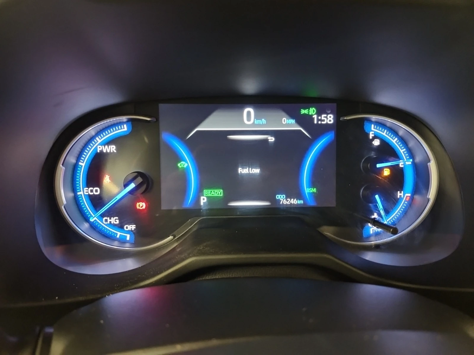 Toyota Rav4 HYBRID/LIMITED/AWD/, снимка 15 - Автомобили и джипове - 54441325