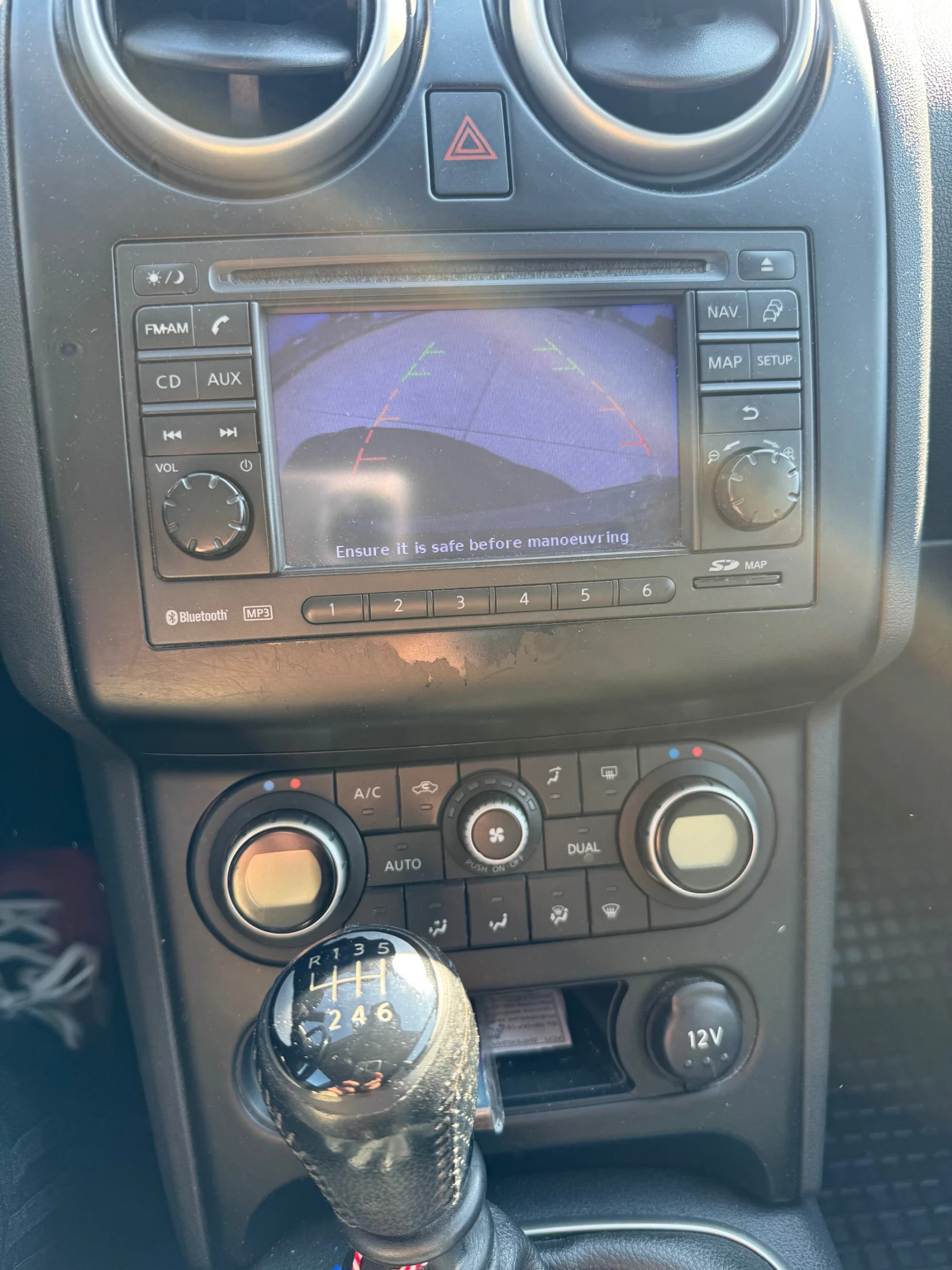 Nissan Qashqai, снимка 12 - Автомобили и джипове - 54554559
