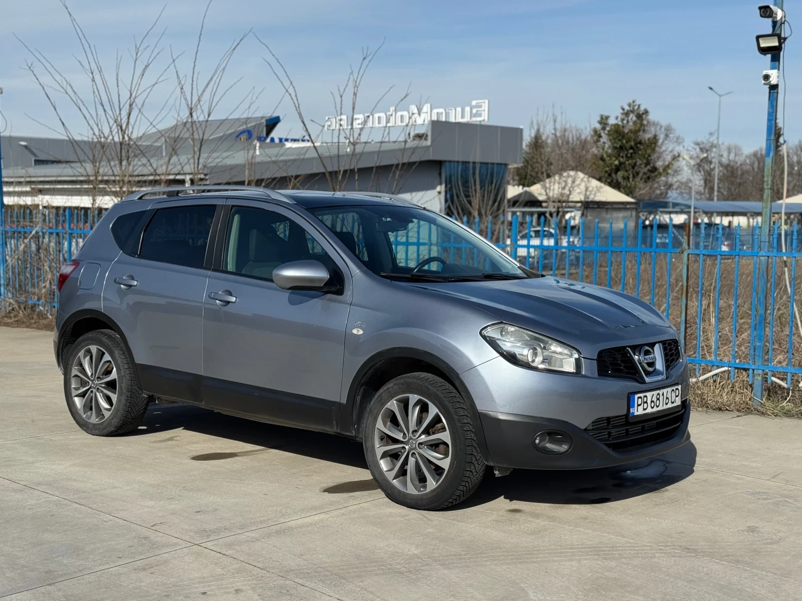 Nissan Qashqai, снимка 3 - Автомобили и джипове - 54554559